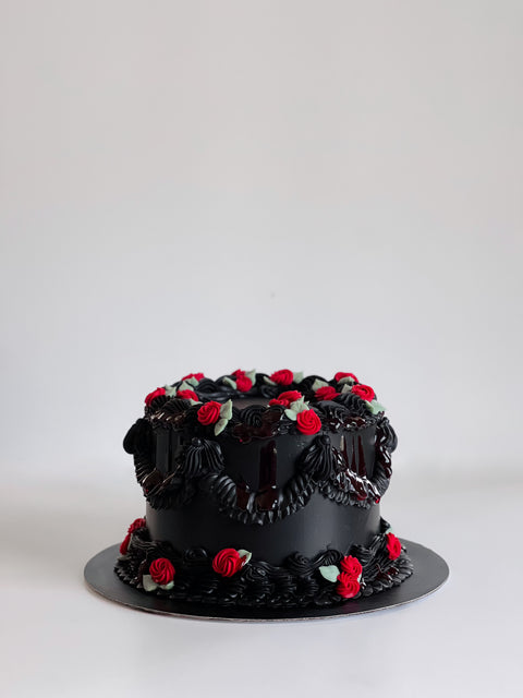 Signature Vintage Cake